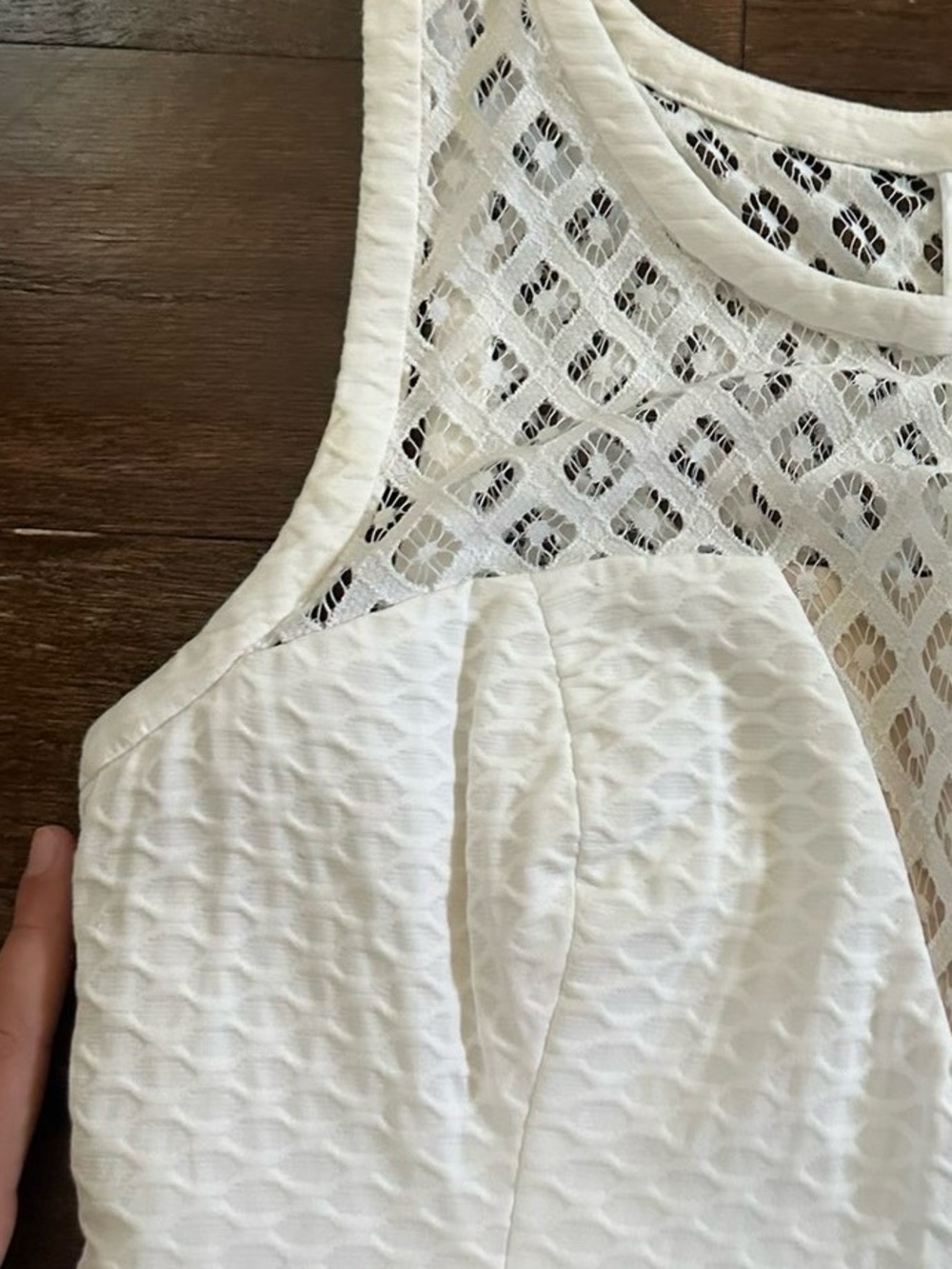 Lilly Pulitzer White Vandalia Shift Dress Size 4-NWOT - Picture 7 of 11